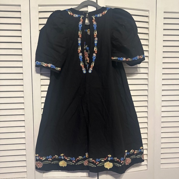 Free People Evangeline Embroidered Shift Dress- black- SIZE SMALL - Picture 2 of 4